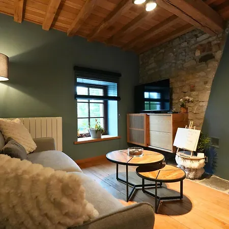 La Maison D'aurore - Wellness Pour 4 Personnes - Bain Bulles - Sauna - - By La Conciergerie Сasa de vacaciones Couvin